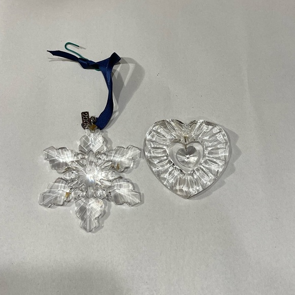 Swarovski Crystal 2008 Christmas Ornament SnowflakeVINTAGE HEART SHAPED CRYSTAL